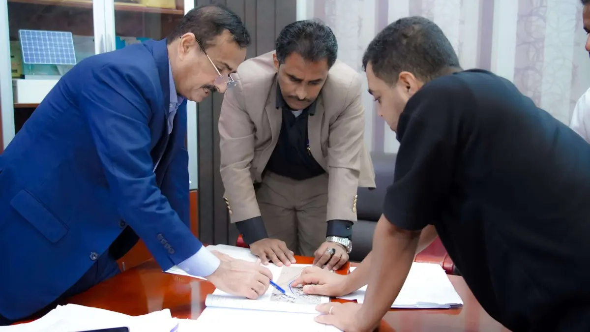 المحافظ بن الوزير يصادق على عقد تنفيذ مشروع توسعة...