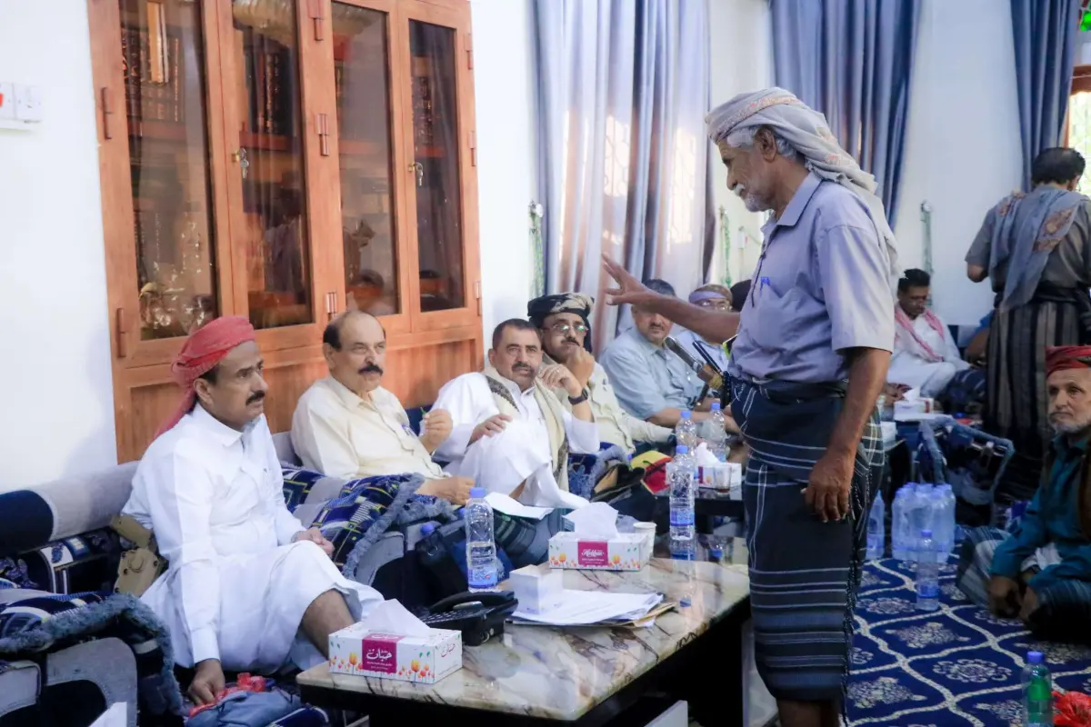 بمساعٍ وجهود حثيثة من المحافظ "ابن الوزير".. احتوا...