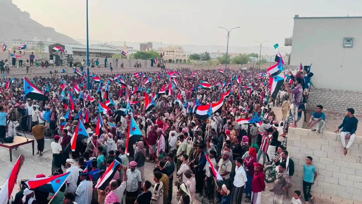 في مليونية “التصعيد ضد الوصاية والاحتلال”.. أبناء...