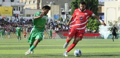 الأهلي يتخطّى عقبة المكلا بصعوبة