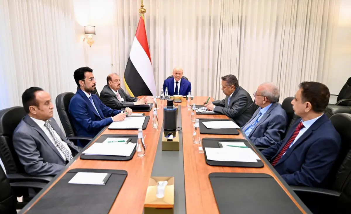 رئيس مجلس القيادة: الدولة ماضية في برنامج الإصلاحا...