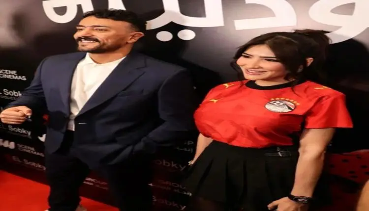 مي عمر وأحمد العوضي يحتفلان بالعرض الخاص لأول تعاو...
