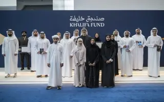 خالد بن محمد بن زايد يلتقي الفائزين بجوائز النسخة...