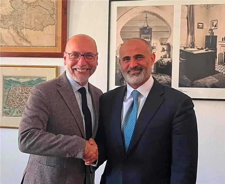 السفير الحضرمي يبحث مع الخارجية التشيكية العلاقات...