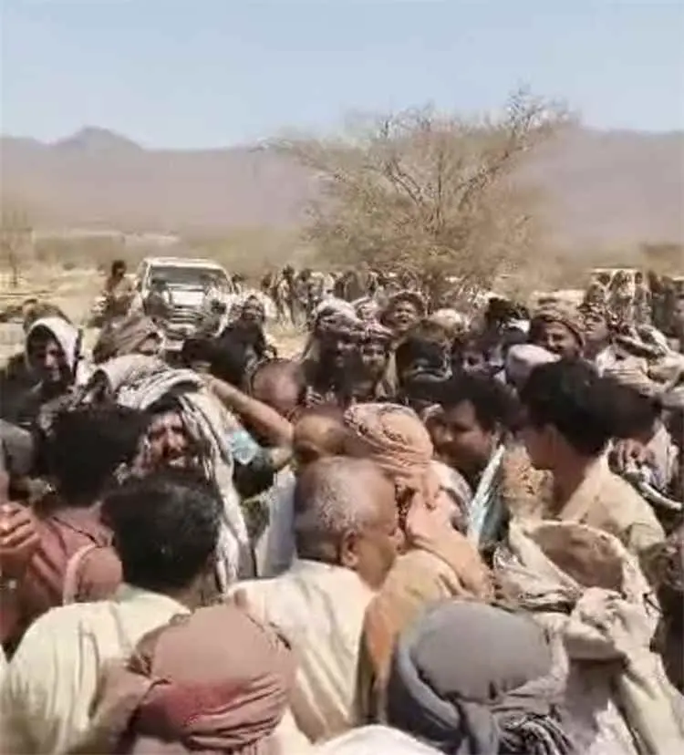 تشييع جثمان الشيخ صالح بن حسين الرصاص بحضور رسمي و...
