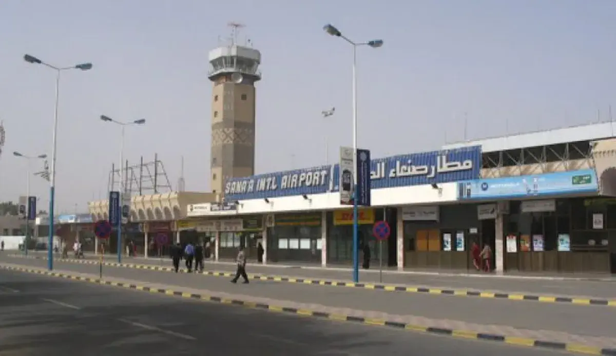 بيانات ميدانية توثق 378 رحلة على مطار صنعاء في عام واحد رغم الحظر