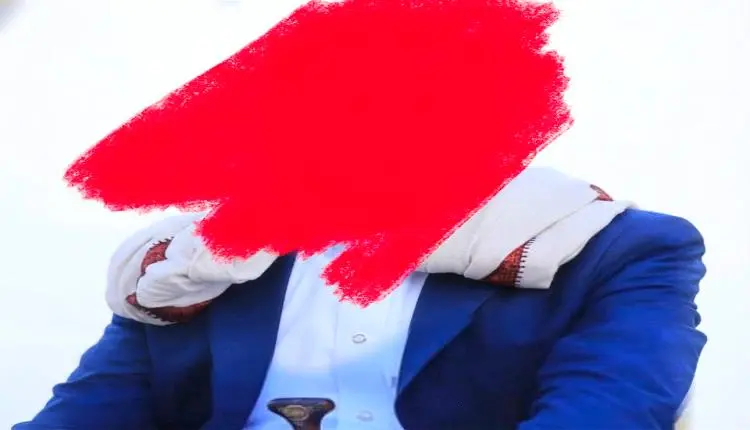 رجل أعمال معروف يبتز زوجة صديق عمره المتوفي وناشط...