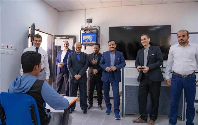 محافظ شبوة يدشن امتحانات القبول بكلية الطب ويطلع على اجراءات تنفيذ قرار مجلس الوزارة بشأن العلاوة وزيادة المرتبات