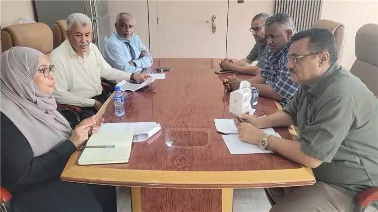 السباعي تناقش آليات تعزيز الحوكمة واحتياجات القطاع...