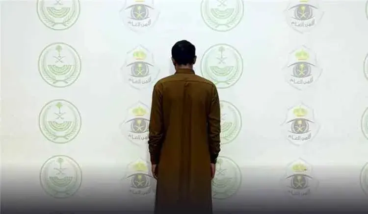 السلطات السعودية تضبط مقيماً يمنياً وتتخذ بحقه الإ...