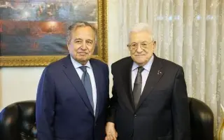 نبيل فهمي يؤكد لمحمود عباس مركزية القضية الفلسطيني...