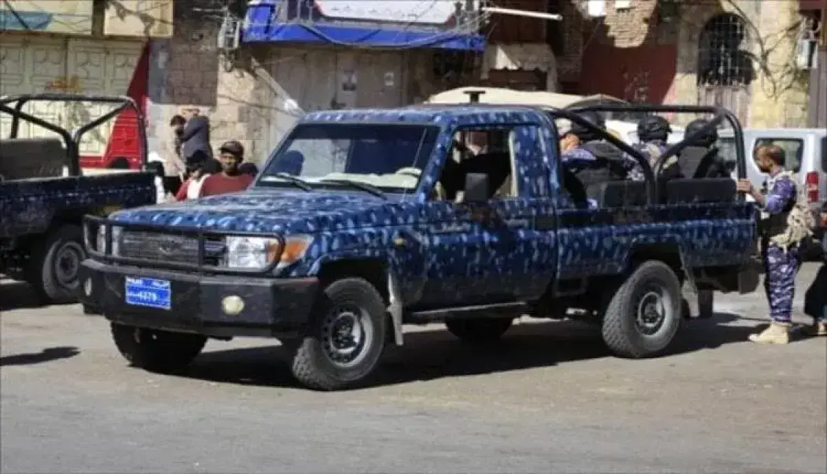 الهروب الكبير | صنعاء تعيش ليلة السقوط.. هروب عائلاتهم وإخلاء المقرات وتحرك سري للقادة واستجداء يائس للقبائل