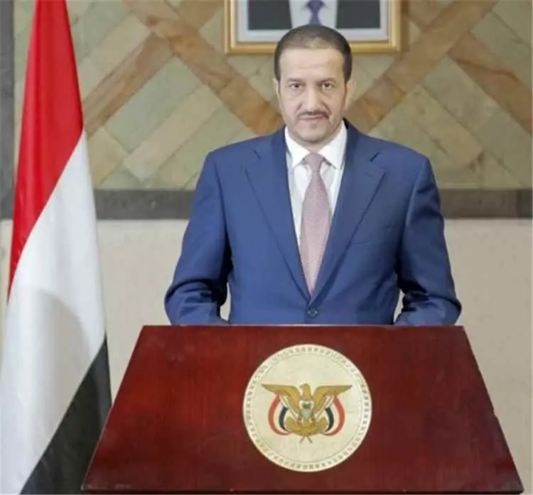 عثمان مجلي يدعو إلى رفع الجاهزية لاستعادة الدولة و...