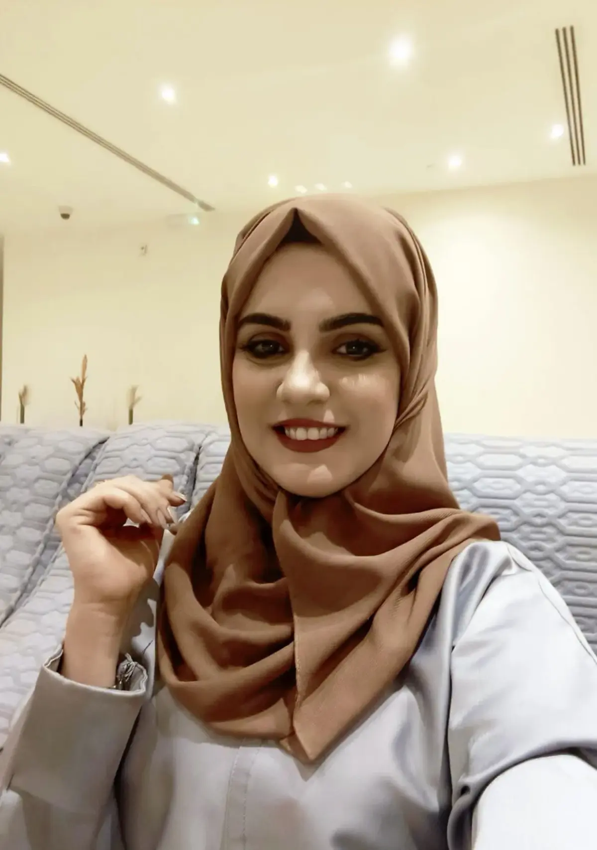 صحفية يمنية تؤكد ان معركة الحسم ستقلب الموازين وتس...