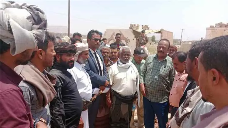 بدء تنفيذ مشروع إعادة تأهيل وتوسعة الشارع الرئيسي...