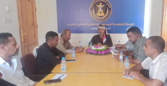 انتقالي سيئون يطالب بإخراج القوات اليمنية من حضرموت