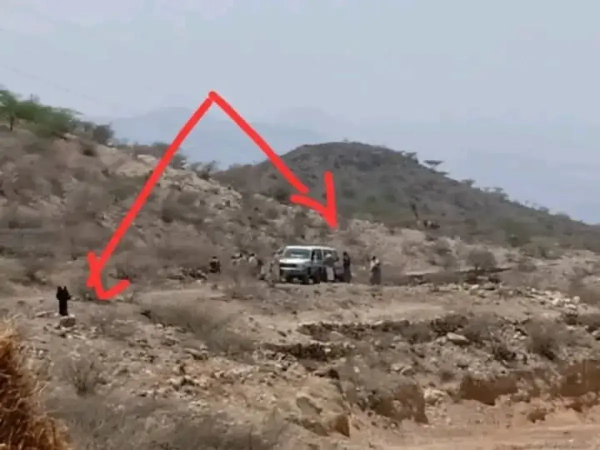 إصابة مسنة بعد اعتداء من مرافقي قيادي حوثي خلال مح...