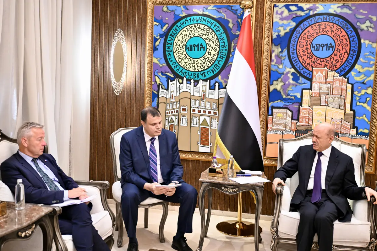 رئيس مجلس القيادة: الدولة فرضت معادلة حازمة للردع...