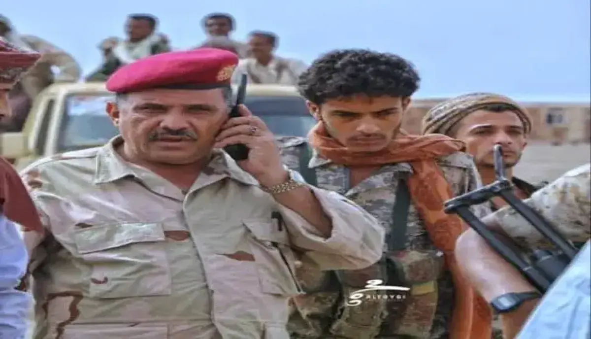 اسرار | بالتفاصيل- (تغول عسكري) يطيح بهيبة القضاء في تعز: قائد المحور يتحدى المحكمة ويشرد عائلات إلى الرصيف | تقرير