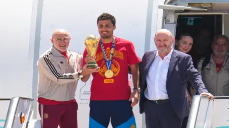 أول تعليق من دي لا فوينتي بعد تتويج إسبانيا بكأس العالم