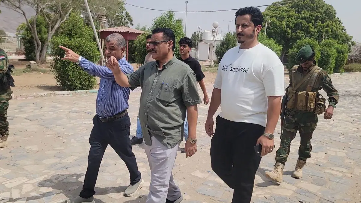 مدير البريقة يؤكد دعم السلطة المحلية لإعادة تأهيل...