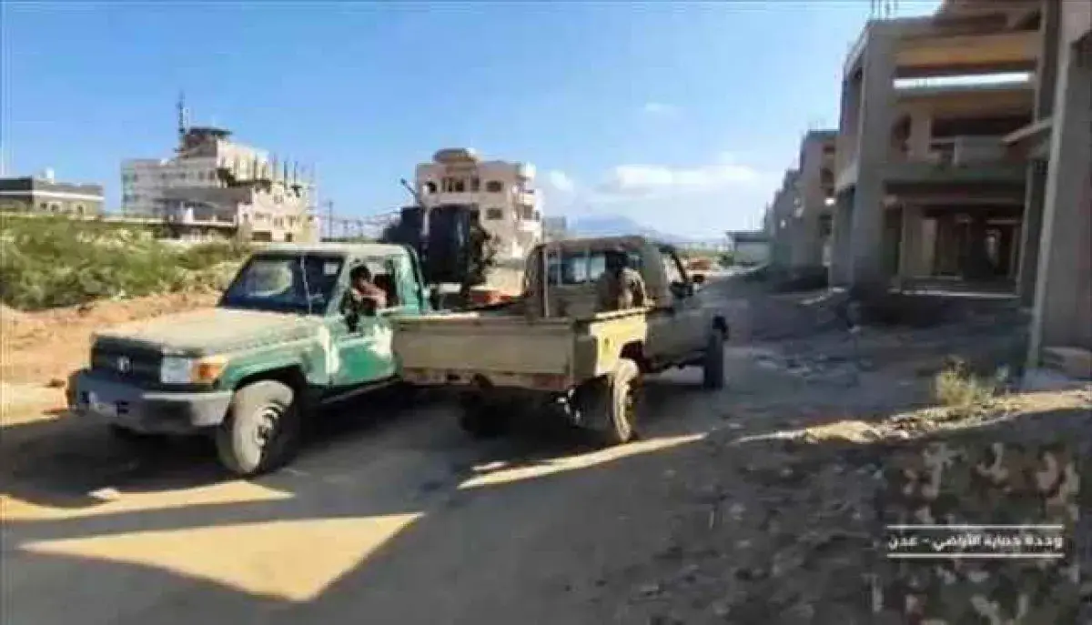 اشتباكات مسلحة على خلفية نزاع على أرض في المنصورة...
