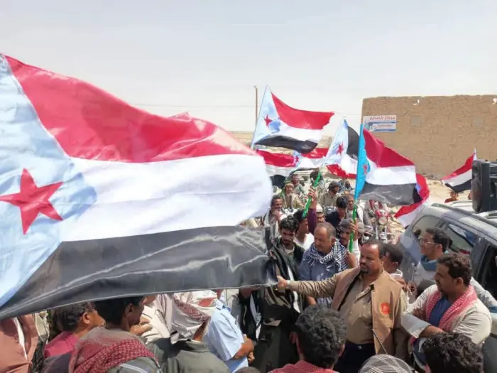 مسيرة في الضليعة تجدد التفويض الشعبي للرئيس الزُبي...