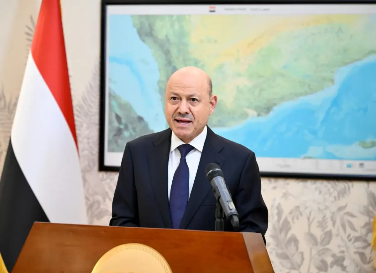 الرئاسة اليمنية تعلن استئناف تصدير النفط وتدعو إلى حشد وطني لإنهاء الانقلاب.. وتحالف دعم الشرعية  يتوعد بالرد على تهديدات الحوثيين