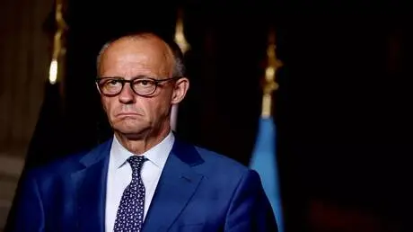 تعقيبا على تصريحات علييف.. ميرتس ينفي علمه بعقد اجتماع روسي ألماني في باكو