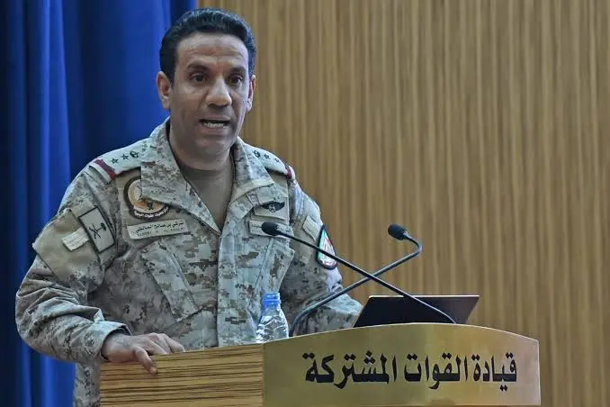 قيادة التحالف تعلن بدء إجراءات لحماية السفن التجار...