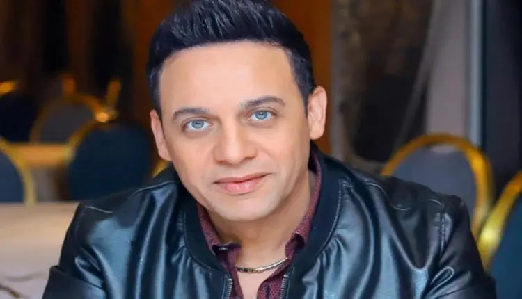 مصطفى قمر ممثل ومغني في المسلسل المصري السوري «عيل...