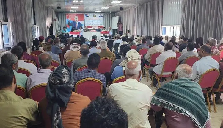 انتقالي الضالع ينظم ندوة سياسية بعنوان "المجالس ال...
