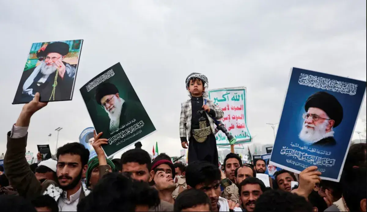 الحوثيون يتصدرون المشهد.. طهران ووكلاؤها يستهدفون...