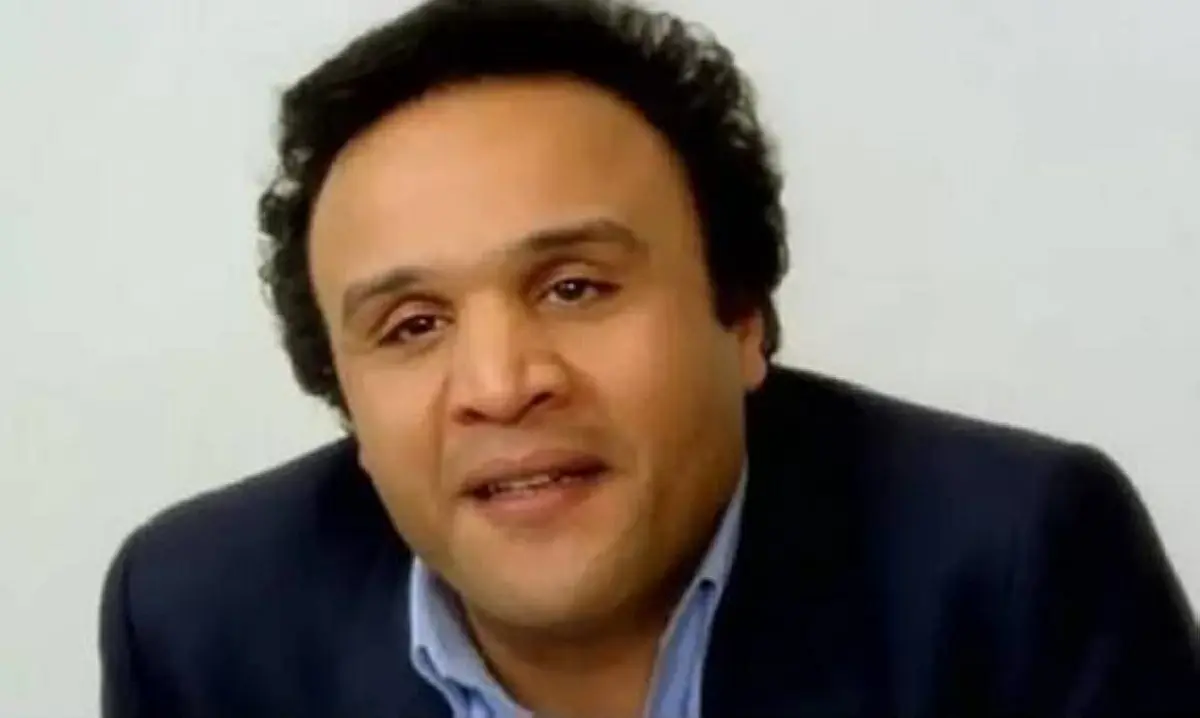 وفاة محمد الشرشابي.. رحيل نجم الدوبلاج المصري بعد مسيرة فنية طويلة