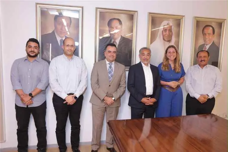 فيما نبيل هائل: طموحنا بناء مؤسسة كل موظف فيها مبت...
