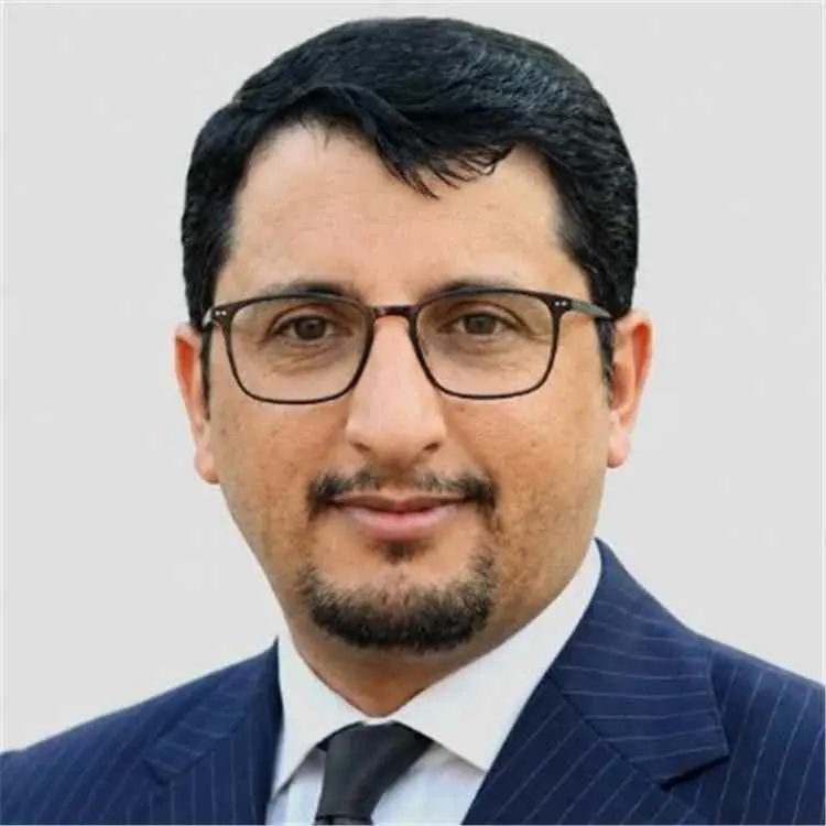 الأسدي لعبدالسلام محمد: من حوّل مطار صنعاء إلى منص...