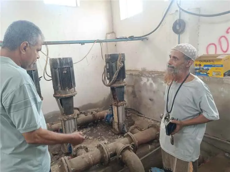 مدير عام مديرية المعلا يوجه برفع تقرير عاجل باحتيا...