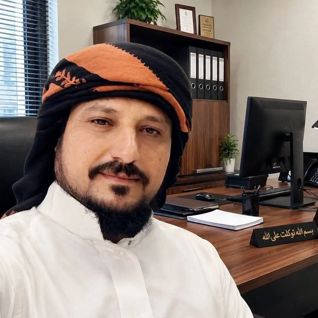 أنس بن عطاف اليافعي : الكلمة التي سبقت البندقية تستحق العودة