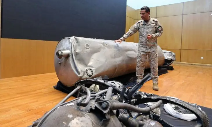 الحوثيون يزعمون استهداف منشآت نفطية سعودية.. والري...
