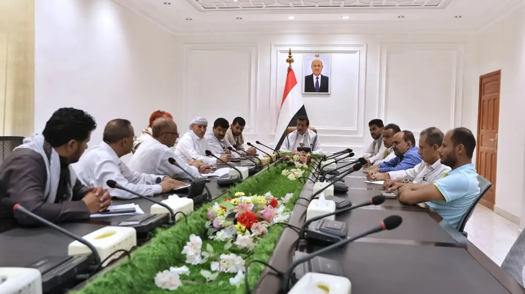 لقاء تعريفي في مأرب بمشروع تعزيز الخدمات العامة ال...