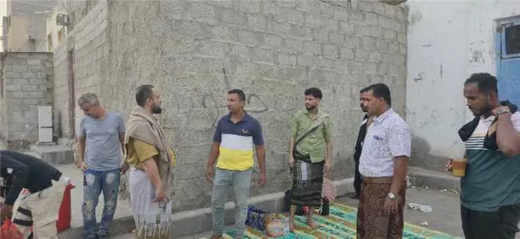 مدير عام مديرية المنصورة يزور أسرة الشهيد الغريق ا...