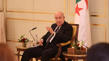 تبون يهاجم "دويلة" عربية: أينما تحل يزهق الدم.. ون...