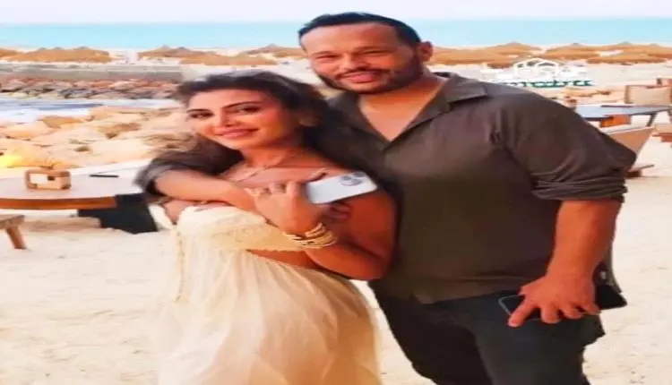 ريهام حجاج تستمتع بإجازتها الصيفية الى جانب زوجها...