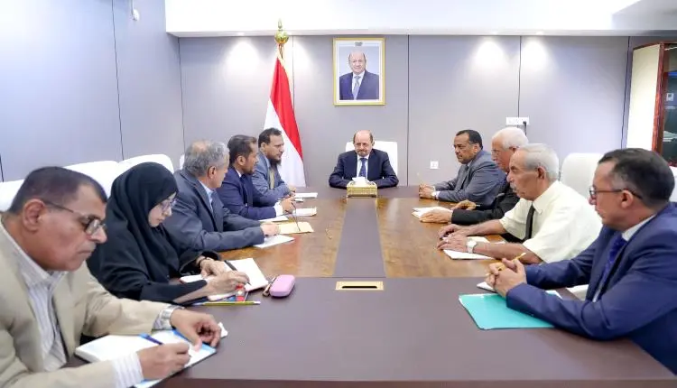الحكومة: عدن في صدارة الأولويات ونعمل على تحسين ال...