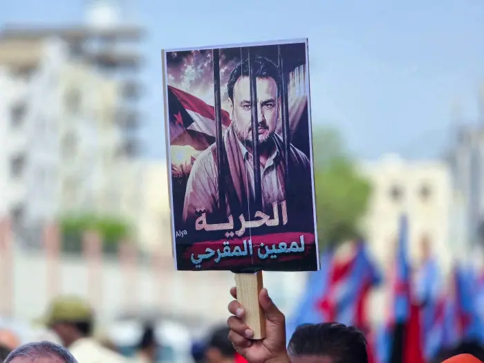 المقارحة تحذّر من المماطلة في قضية المقرحي وتحمّل...