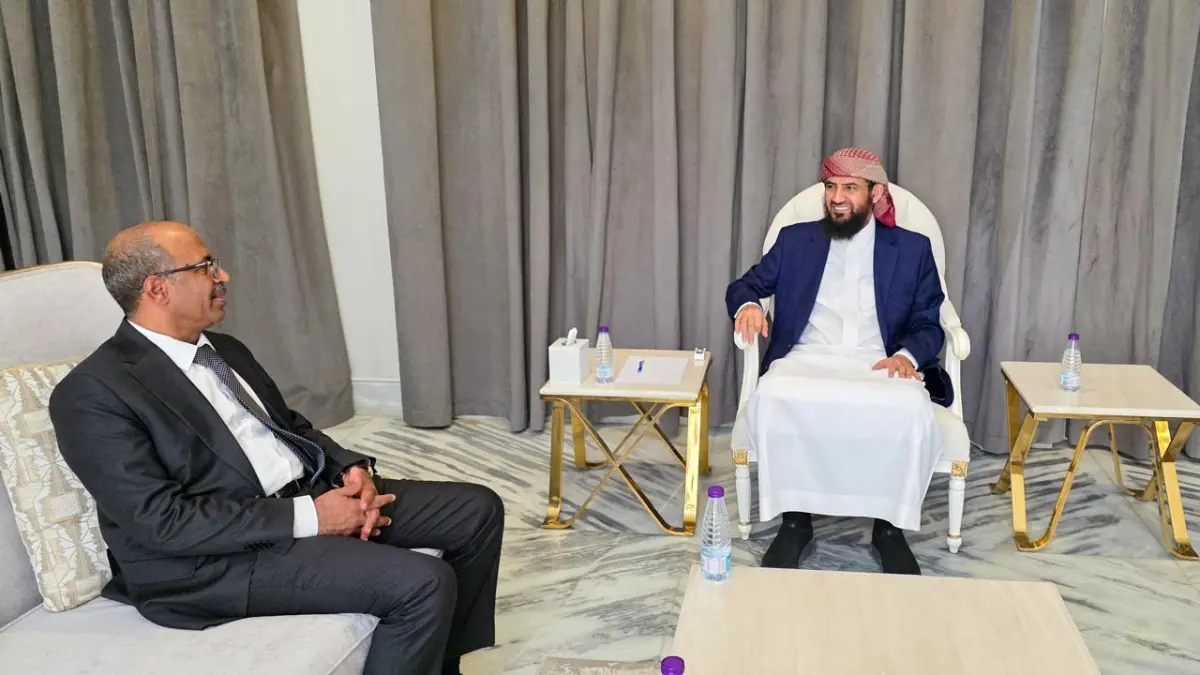 المحرّمي يناقش مع وزير النفط ترتيبات استئناف تصدير...
