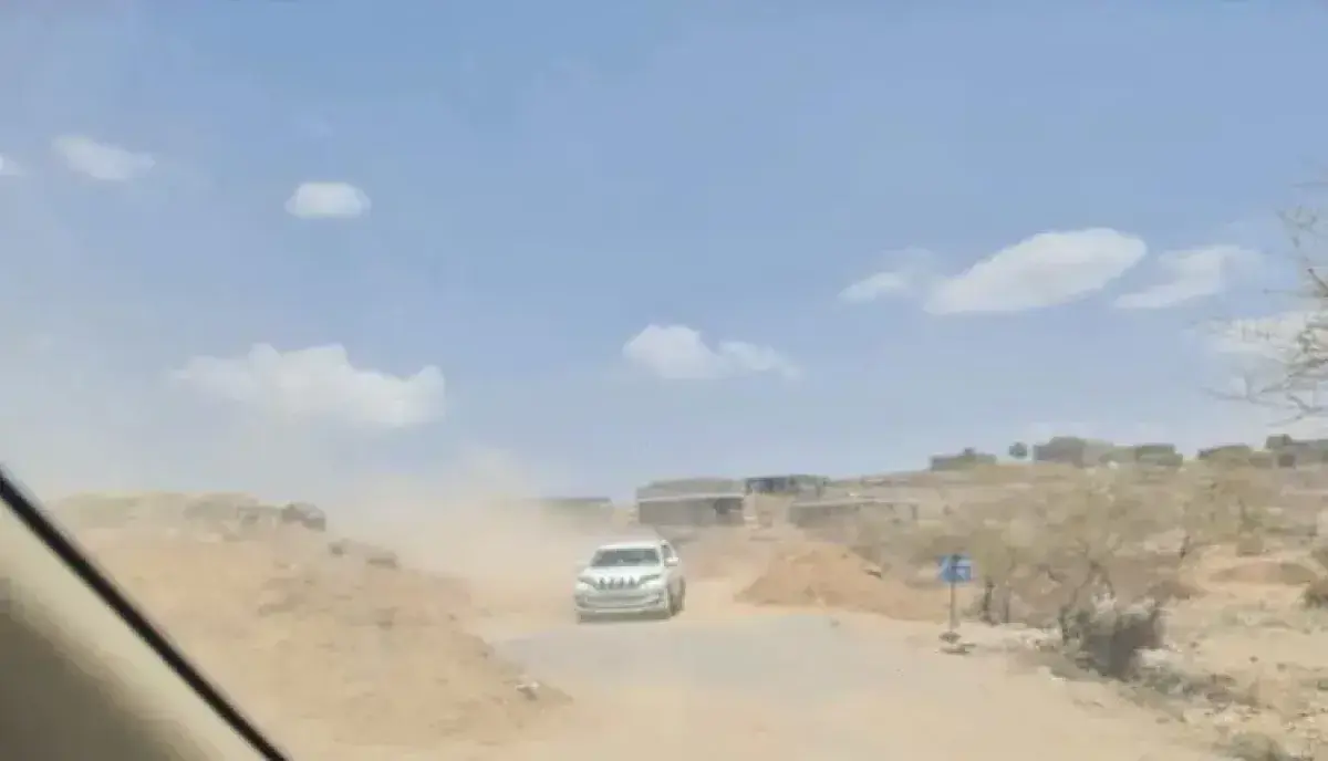 اسرار | بالتفاصيل - البيضاء على خط النار.. الحوثيون يقيمون السواتر ويلغمون الطرق وسط فرار القيادات وانكشاف الجبهات