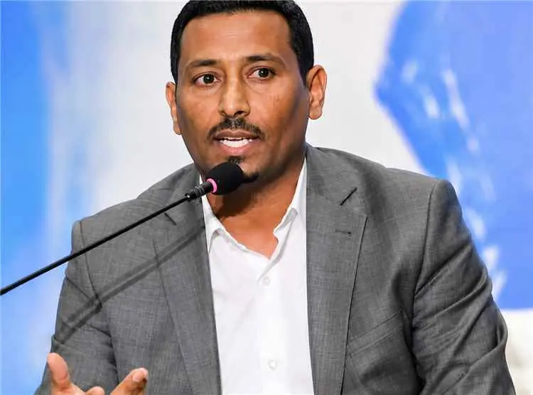 البكيري: كسب ودّ إيران كلّف ثمنًا باهظًا.. وحسم ال...