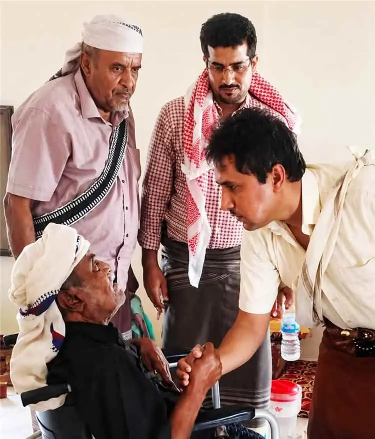 علي حسين عشال يعزي في وفاة الشيخ والقيادي العميد س...