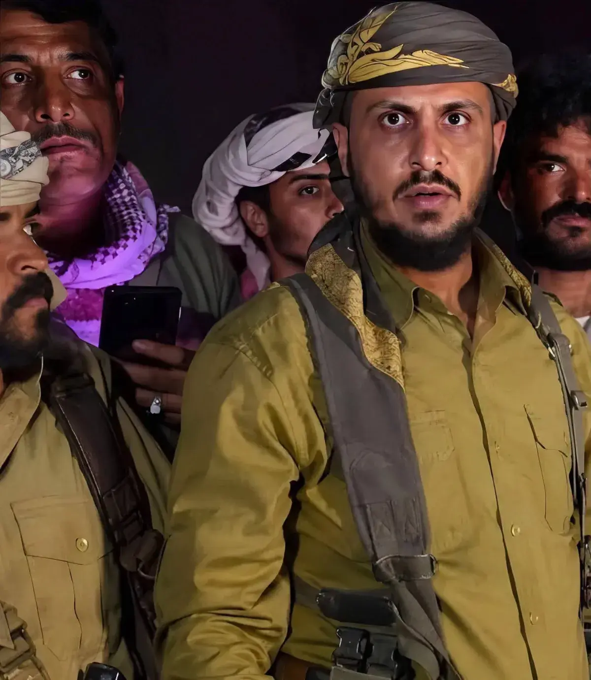 استشهاد قائد اللواء الرابع في قوات درع الوطن بكمين...